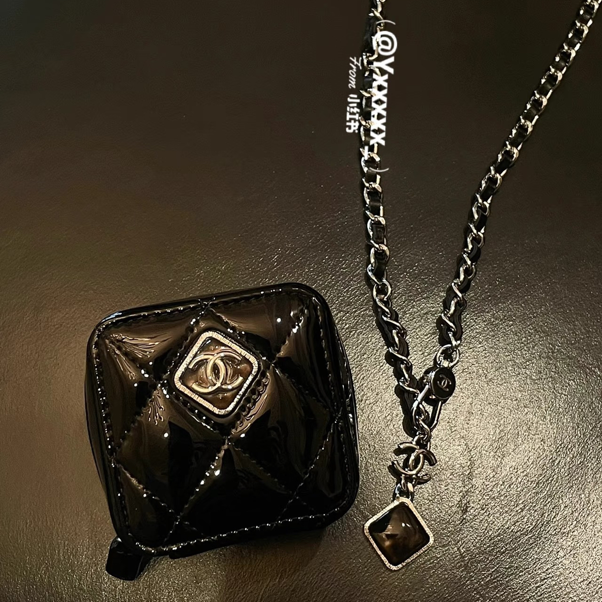 95新 Chanel/香奈儿 Chanel22A小方包