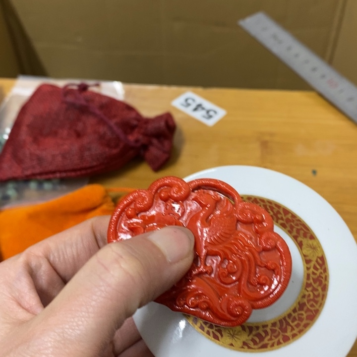 瓷片哈中古工艺品一件