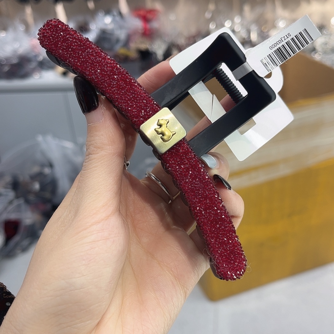 布艺非金属红色砂糖小狗13大抓