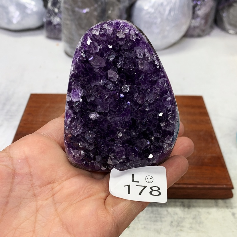 【闪购商品】未镶嵌水晶大型摆件（非配饰）