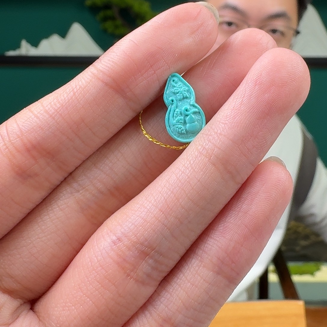 绿松石未镶嵌珠宝奇石