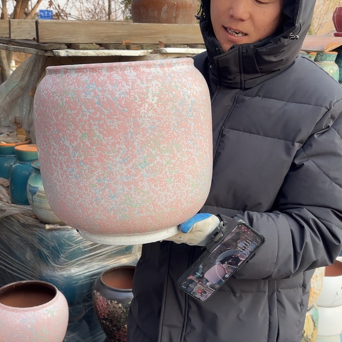 高度30厘米口23厘米