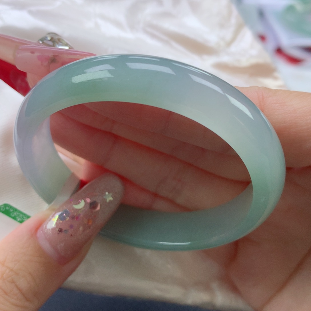 翡翠手镯未镶嵌52.8贵妃