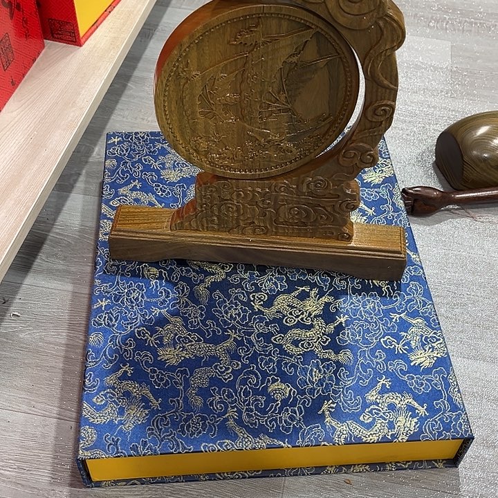 手工艺品琉璃红木工艺品雕刻工艺微暇