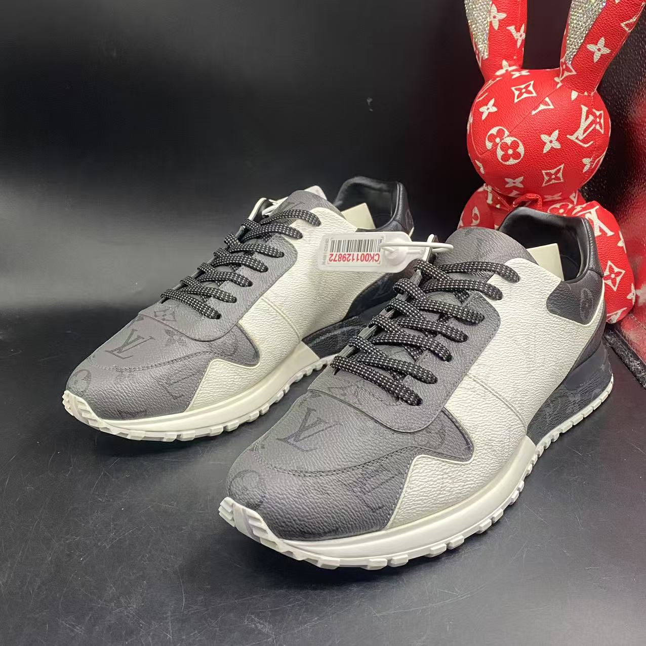 95新 LouisVuitton/路易威登 【聚星优选】三色老花运动鞋42.5欧码