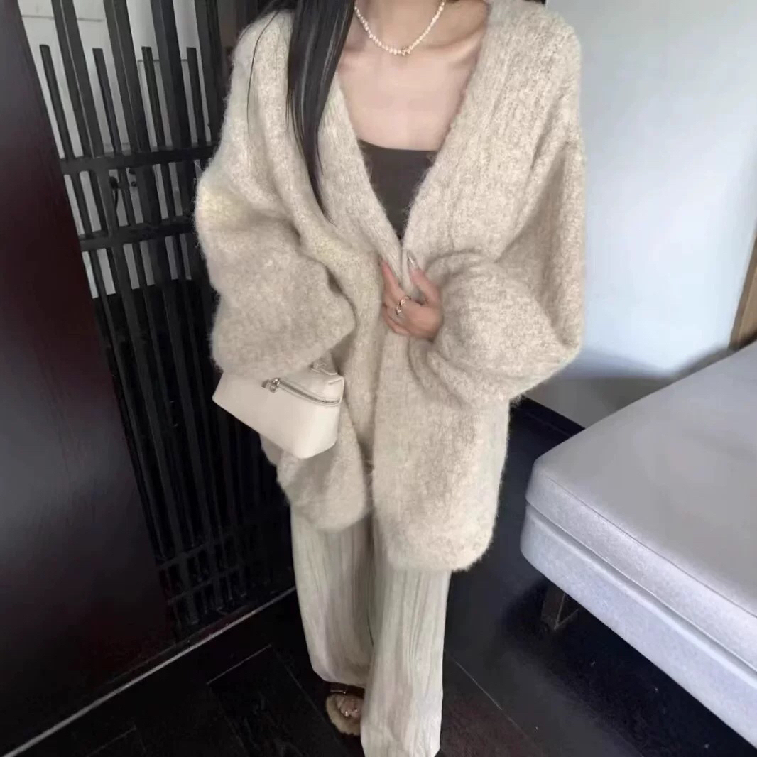 毛针织衫针织蝙蝠女灯笼袖慵懒风圆领外穿中长款开衫宽松