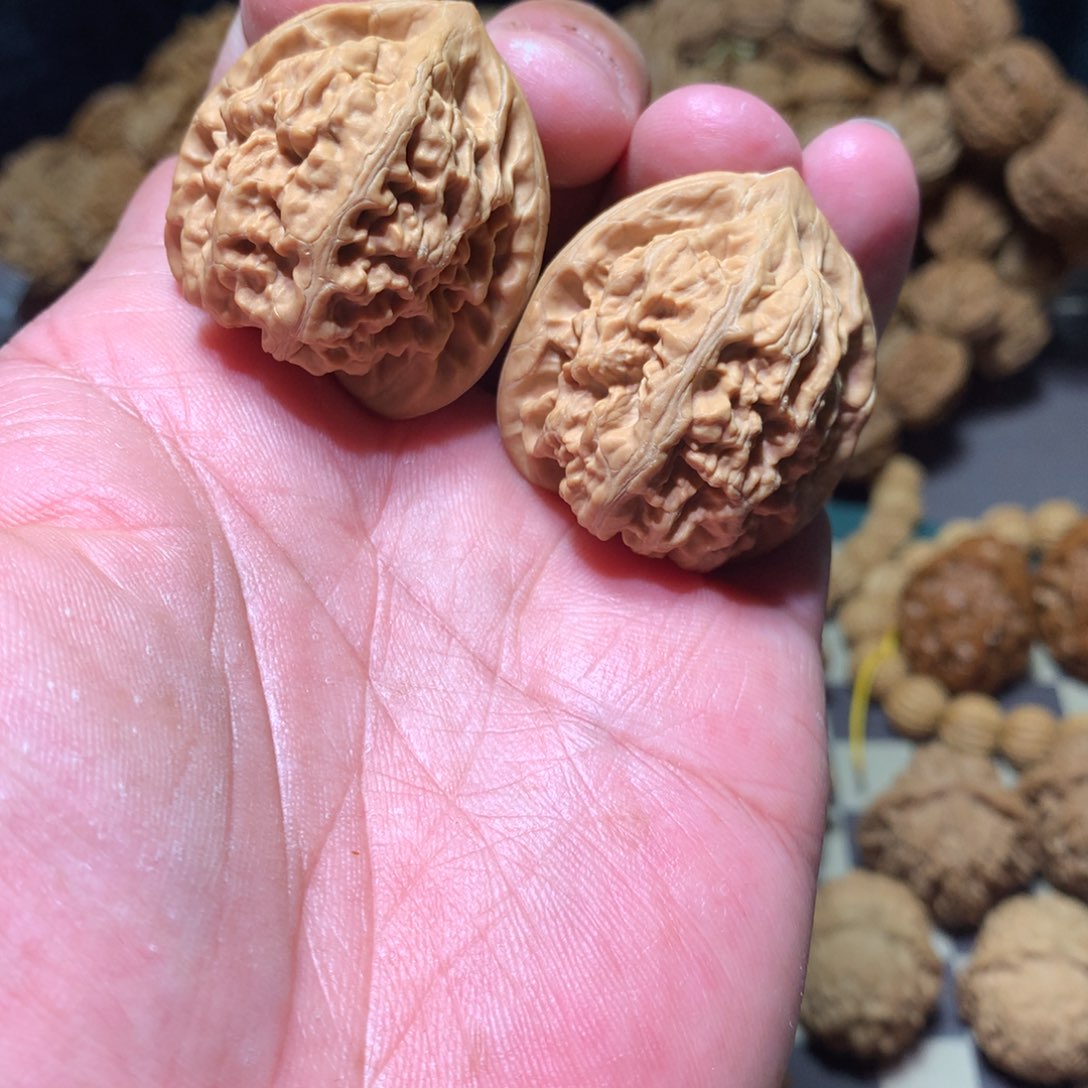 文玩核桃吊坠承德粗筋37