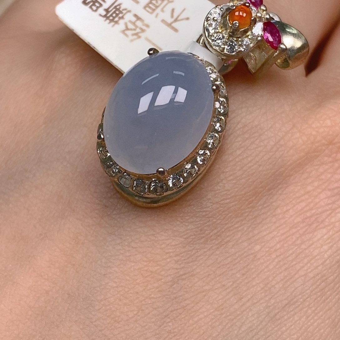 翡翠戒指未镶嵌翡翠