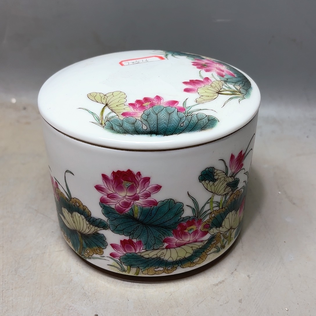 摆件文*精品陶瓷工艺美术品摆件