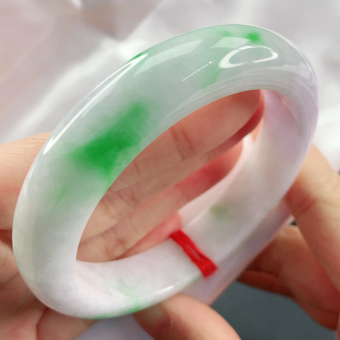 翡翠手镯未镶嵌，159