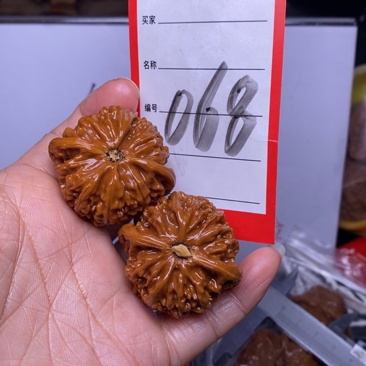 文玩核桃把件068，40棉宫灯