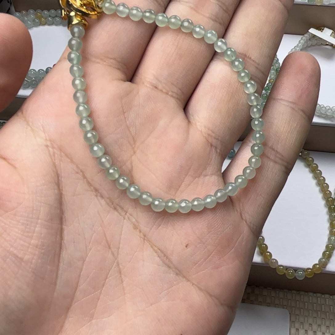 翡翠未镶嵌颈饰122