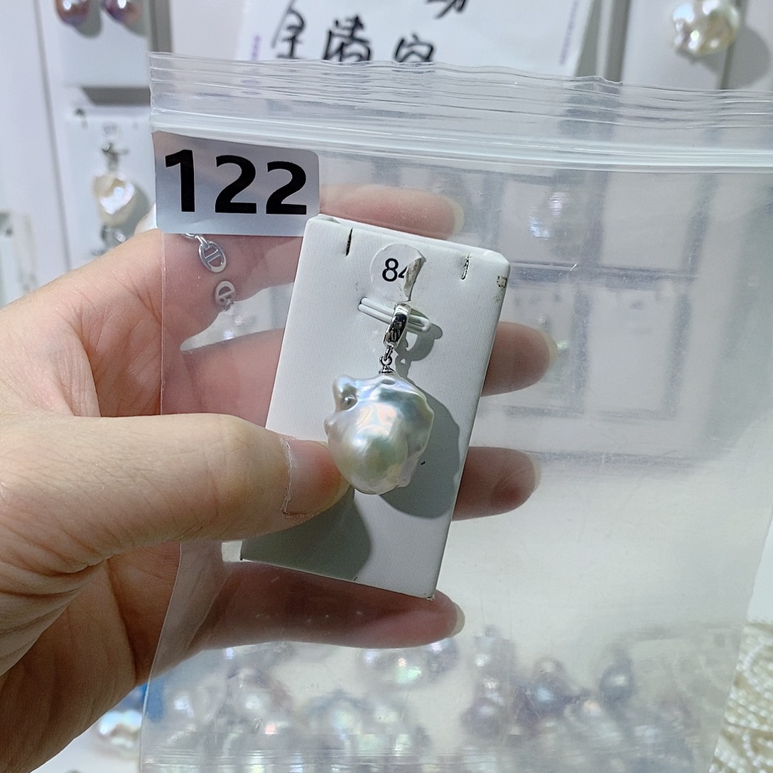 淡水珍珠合金颈饰