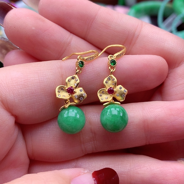 翡翠颈饰银S925镶嵌翡翠