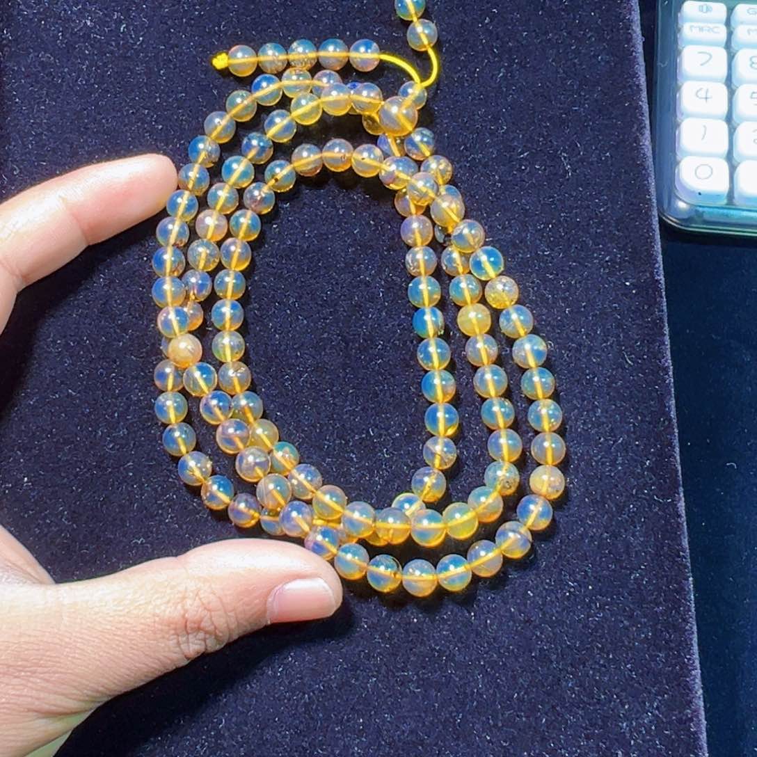 琥珀裸石未镶嵌琥珀