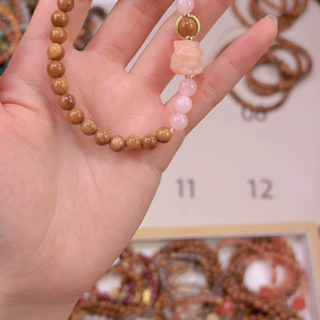 白玉菩提吊坠菩提