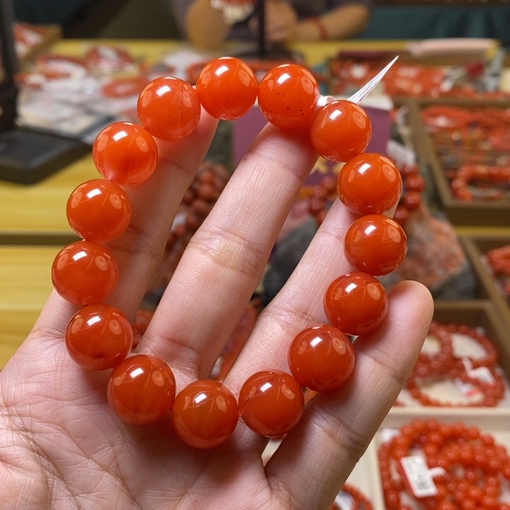 未镶嵌卡14南红玛瑙