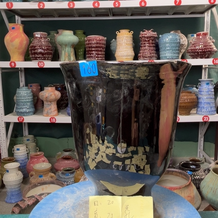 景德镇陶瓷花盆花器160