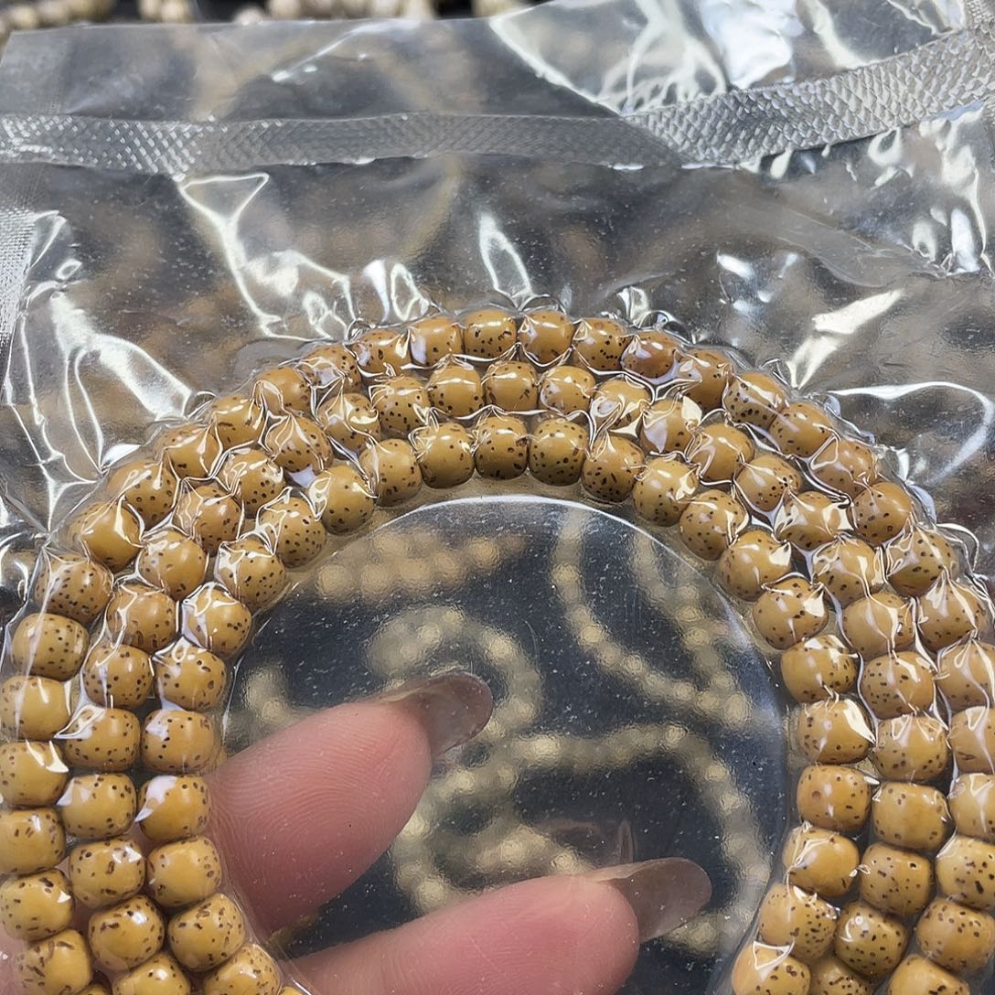 吊坠星月菩提原生态大留白黄金籽尺寸7