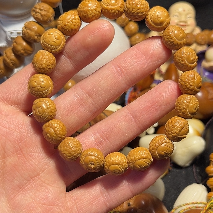 厉***害橄榄核手串/手链猴头1.2拉布布