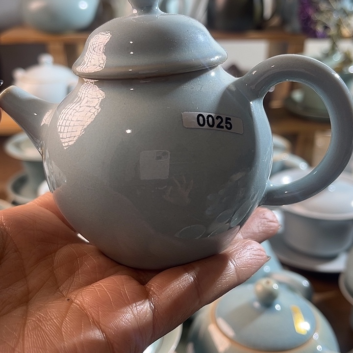 瓷片原矿原产地精品天青福利龙蛋壶025