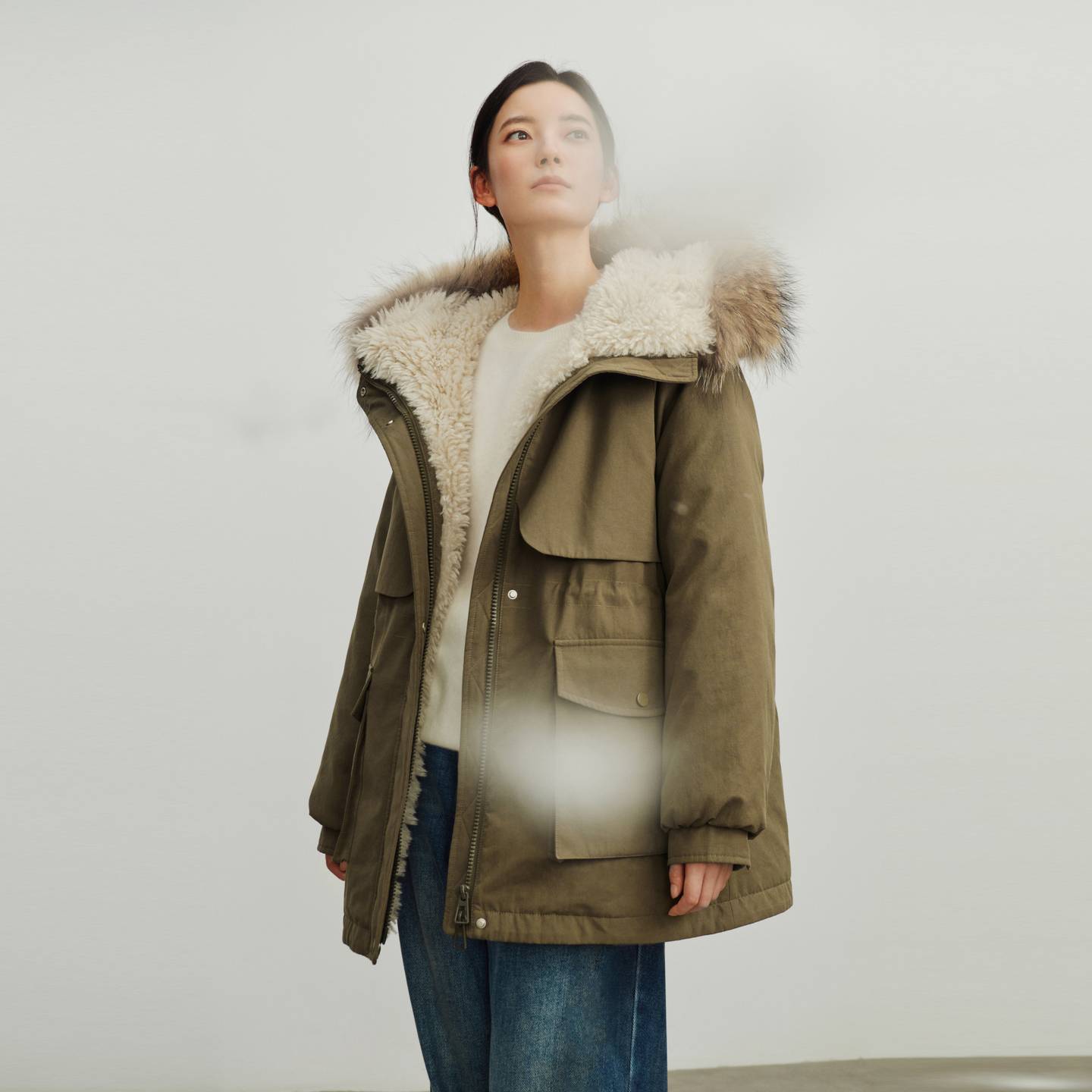 X型毛领连帽收腰派克羽绒服