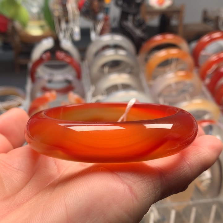 玛瑙/玉髓未镶嵌手镯