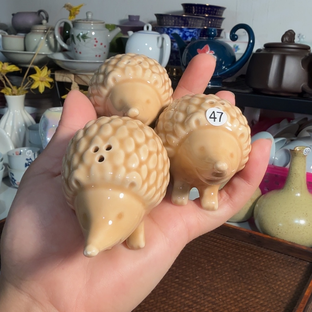 微瑕工厂福利刺猬摆件三只47