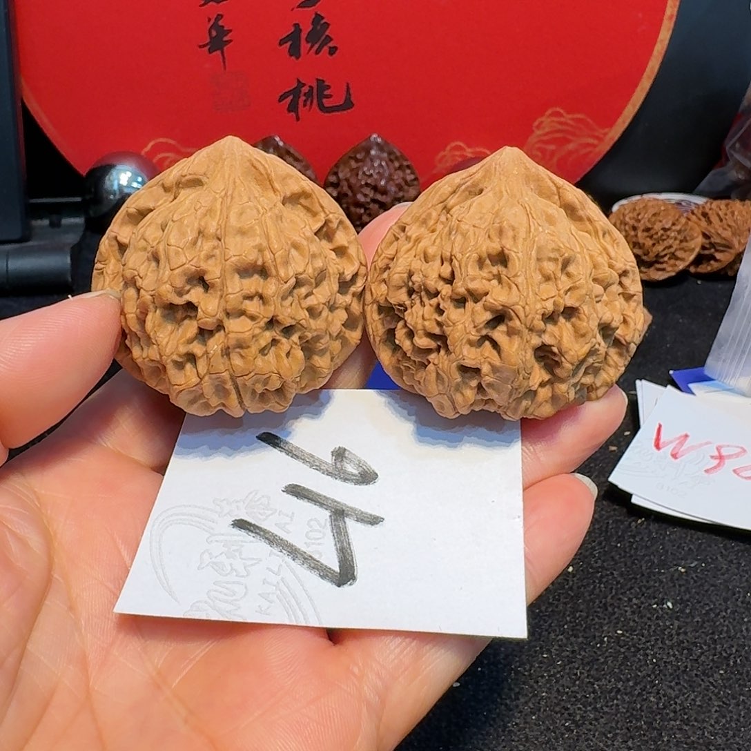 文玩核桃把件47官帽