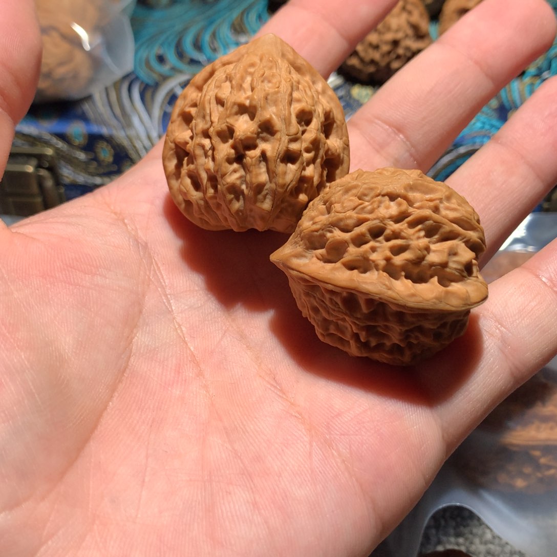 猴头核桃吊坠韩***n677888888888