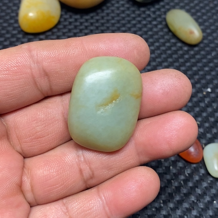 和田玉（白玉）珠宝奇石未镶嵌