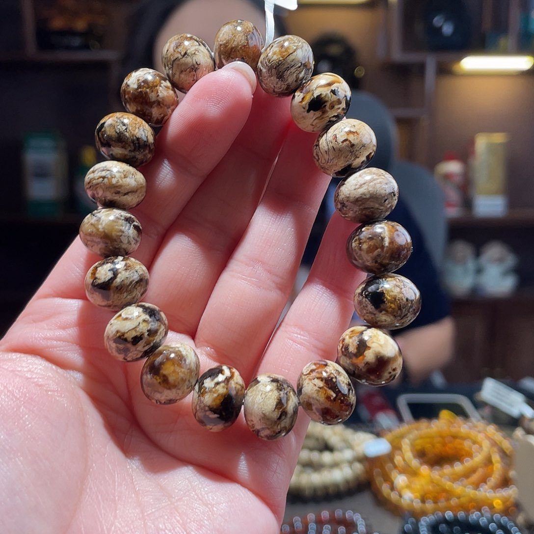 琥珀手链未镶嵌人*13m干白