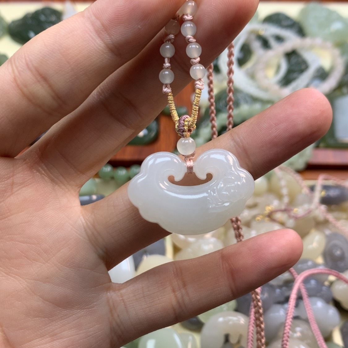 【闪购商品】和田玉颈饰未镶嵌富**乖