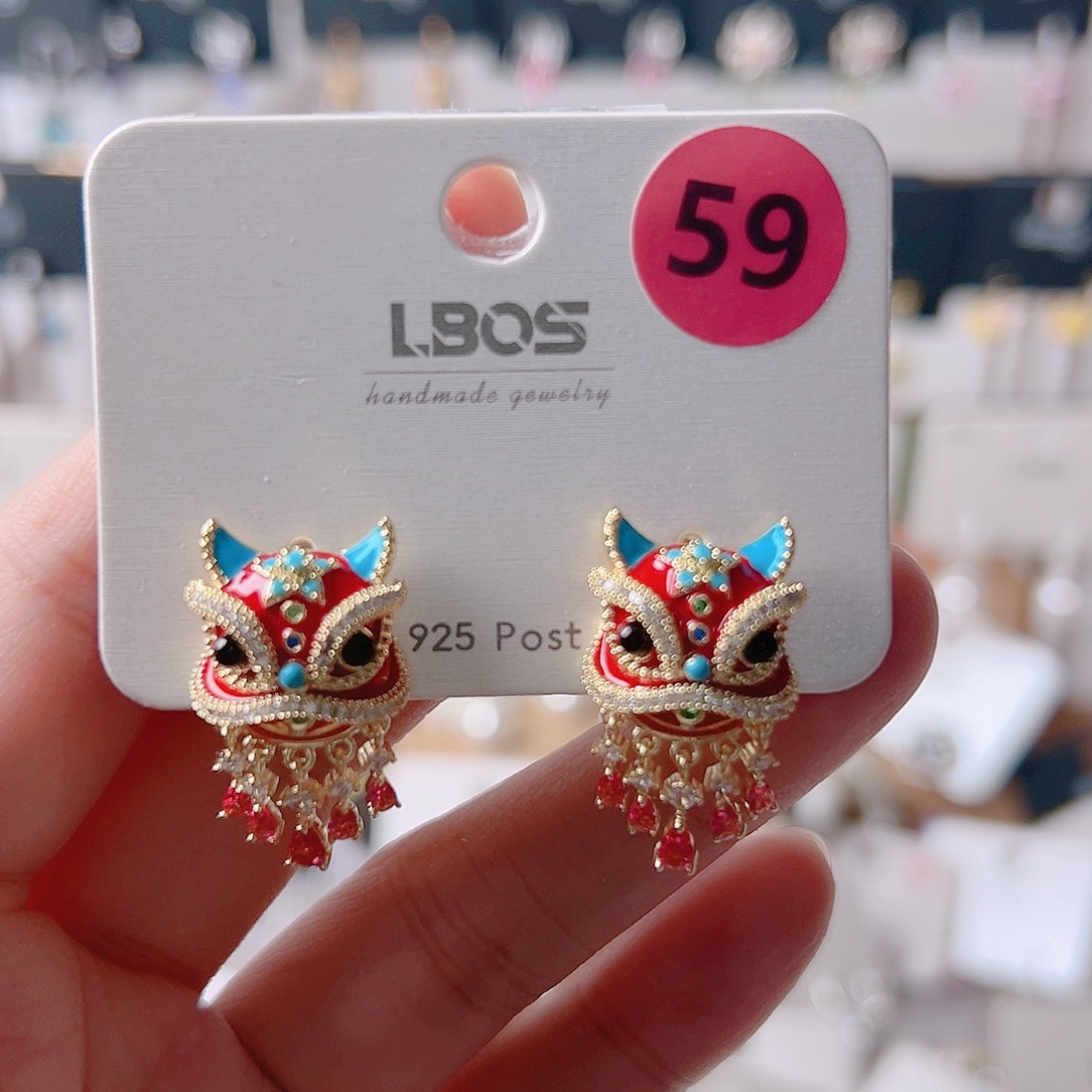 锆石纯铜合金耳环的