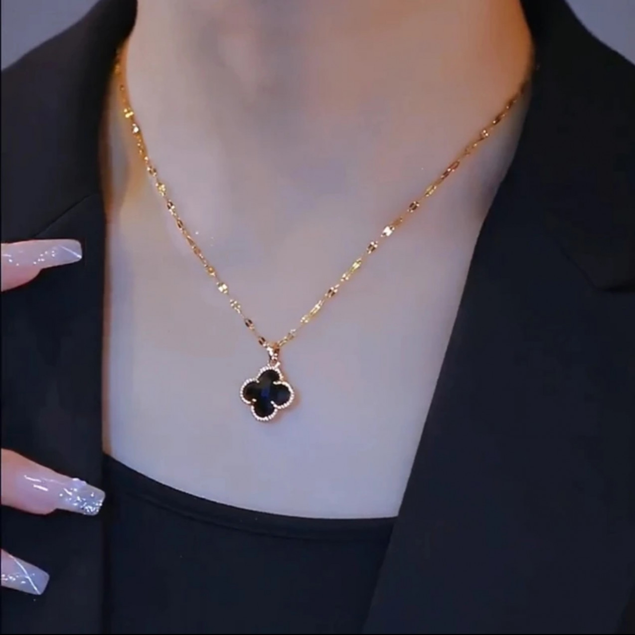【李宝宝晓娜婚礼伴手礼】小众网红毛衣链黑色经典四叶花项链女