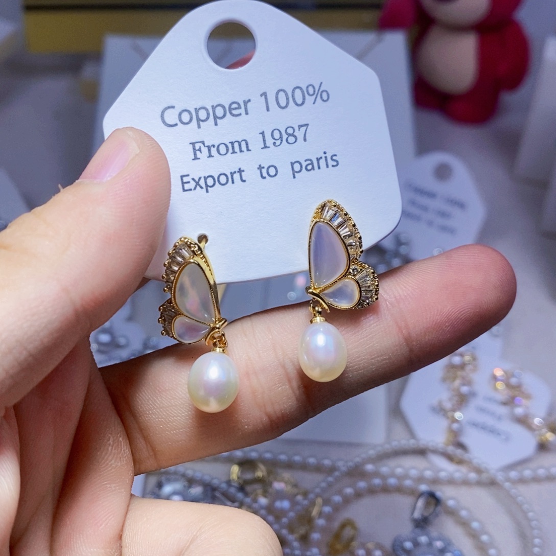 未镶嵌淡水珍珠耳饰