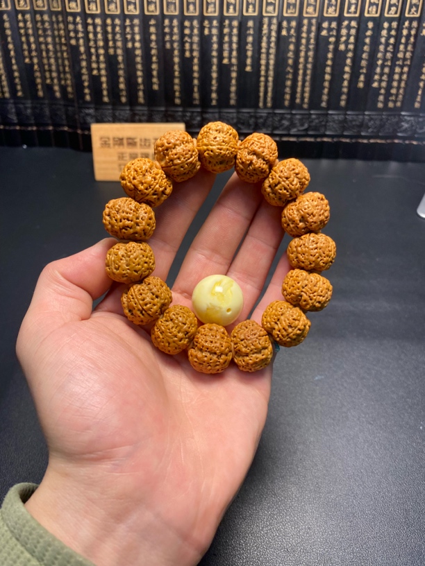 新品平头蜂王终结者：3号