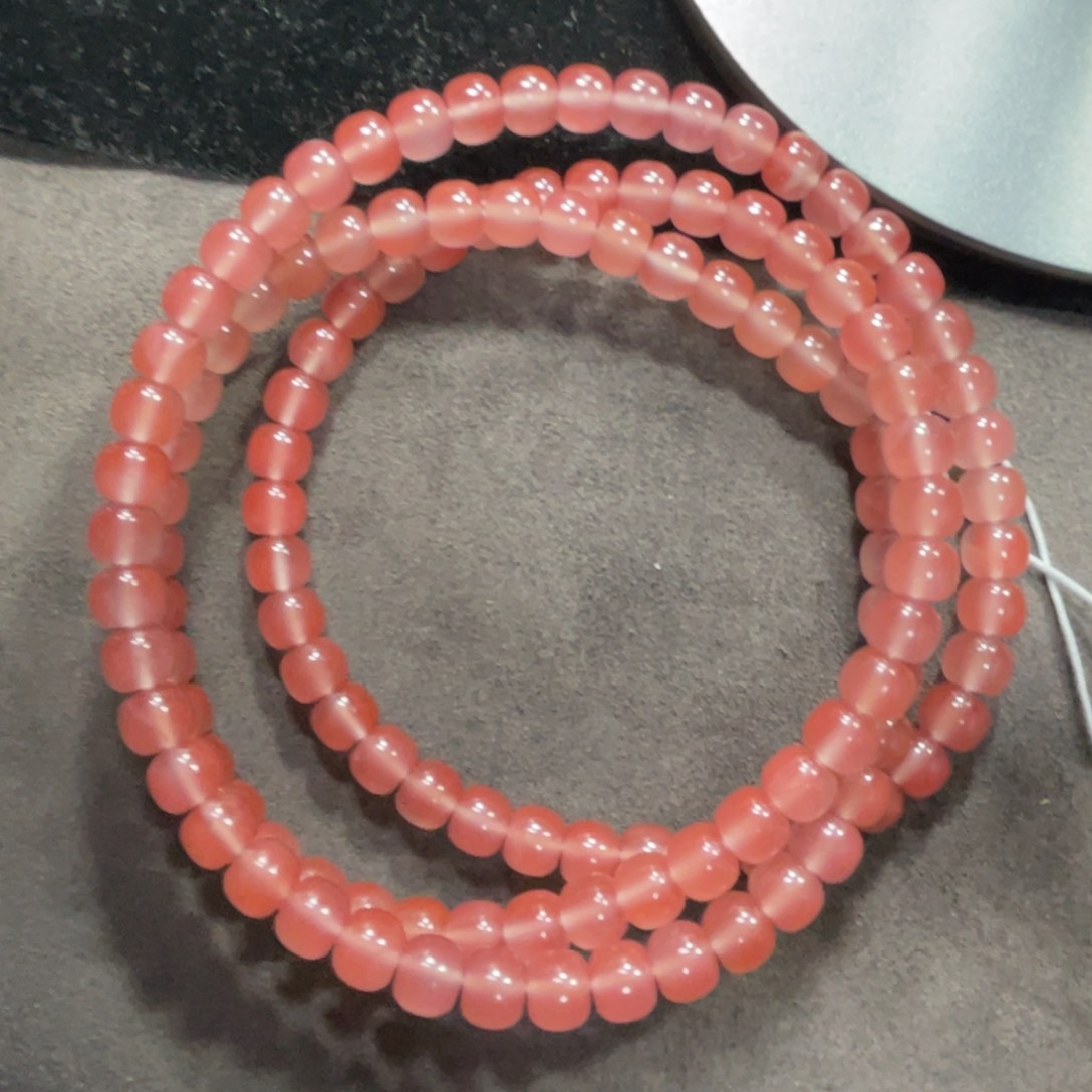 南红玛瑙项链未镶嵌