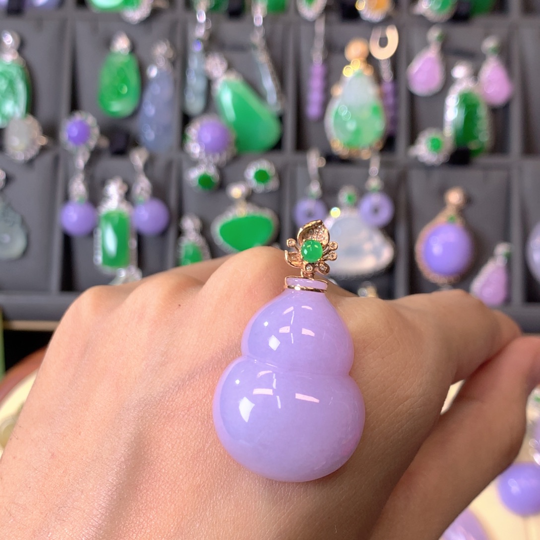 吊坠(不含链)18K金镶嵌翡翠