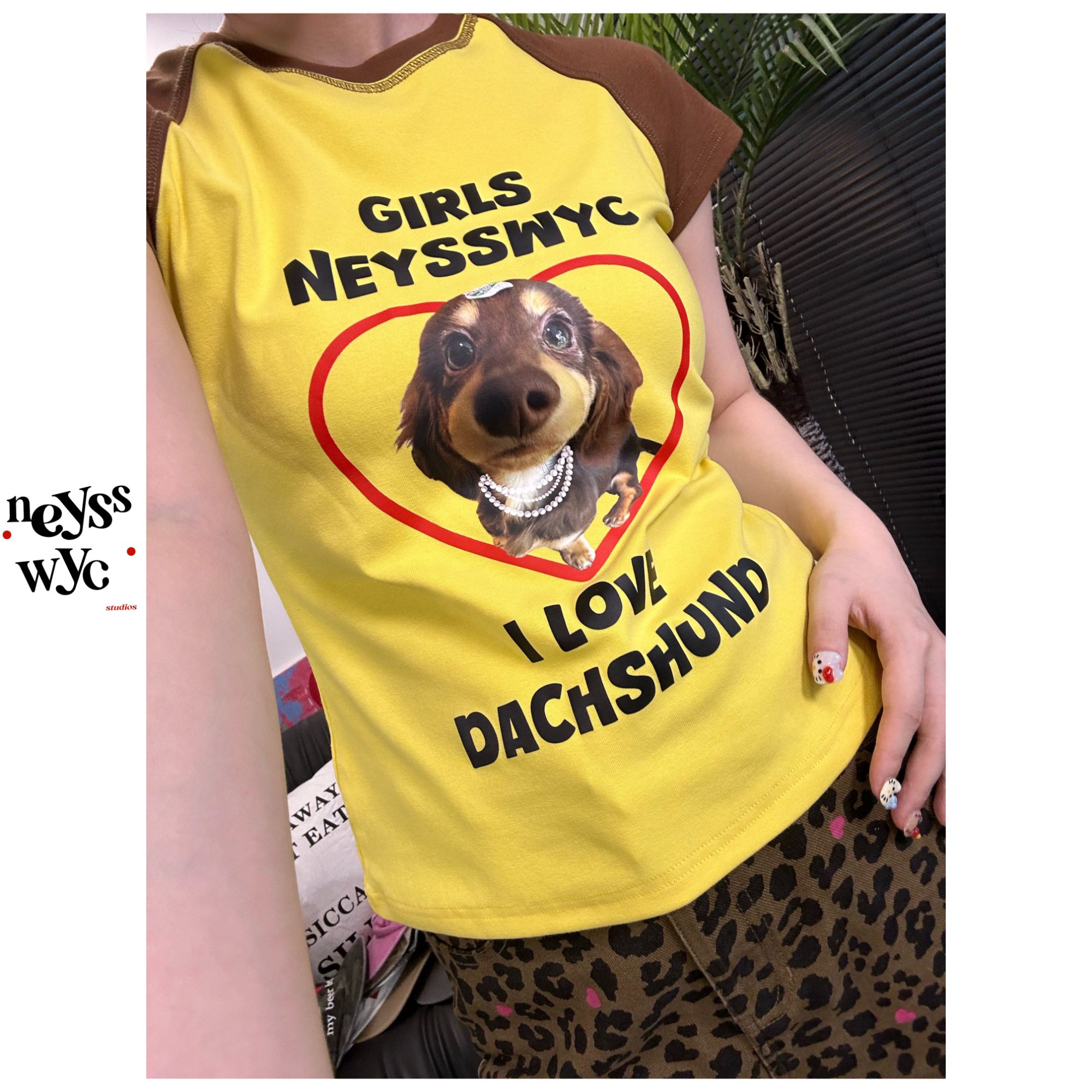 NEYSSWYC 咖色拼芒果插肩撞色显瘦沙漏T恤可爱小狗明线夏季短袖