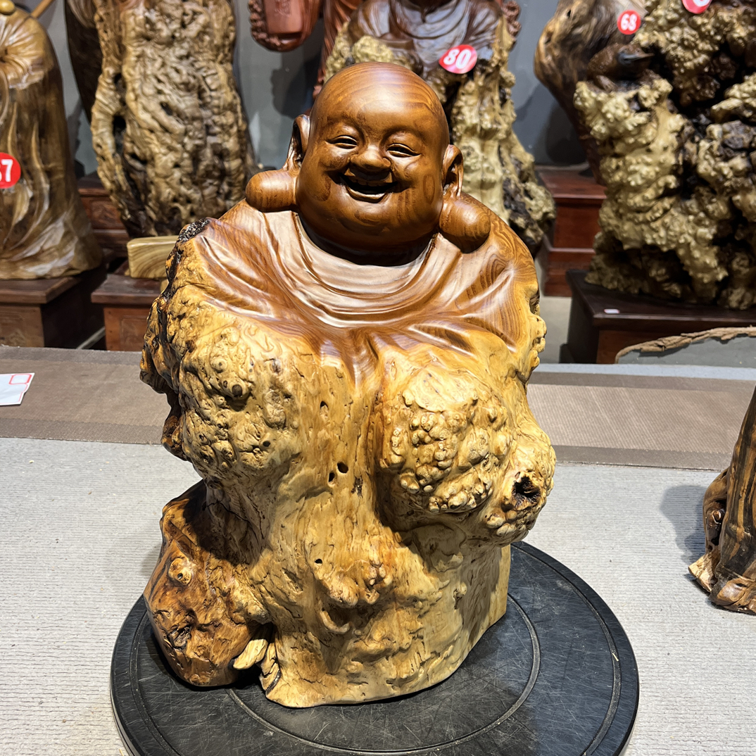 胡杨木弥勒佛随形根雕摆件