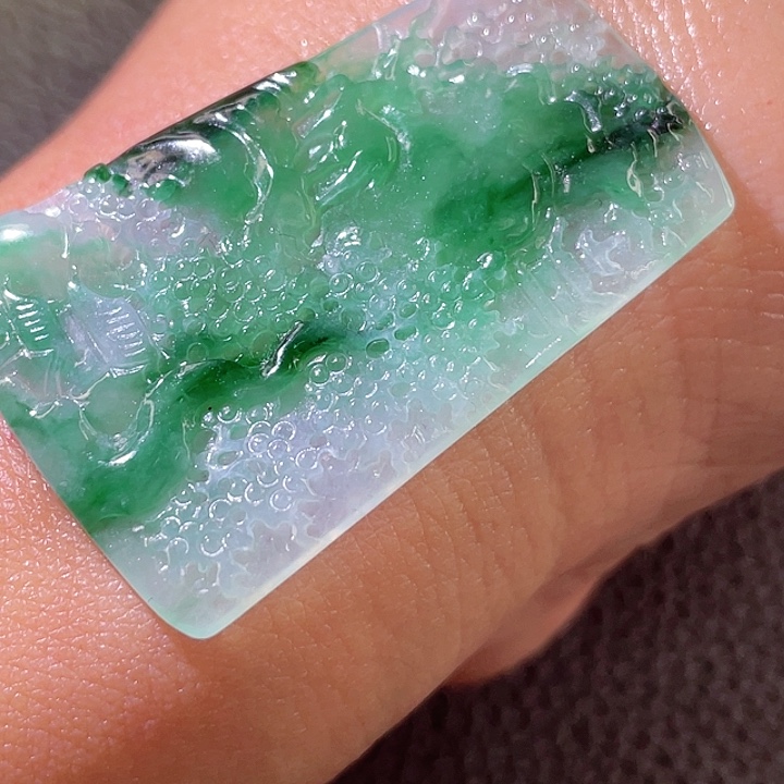 定制翡翠未镶嵌翡翠