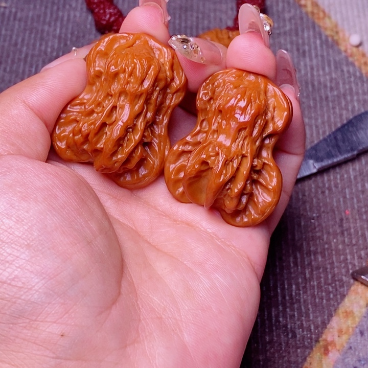 桃核吊坠葫芦核桃