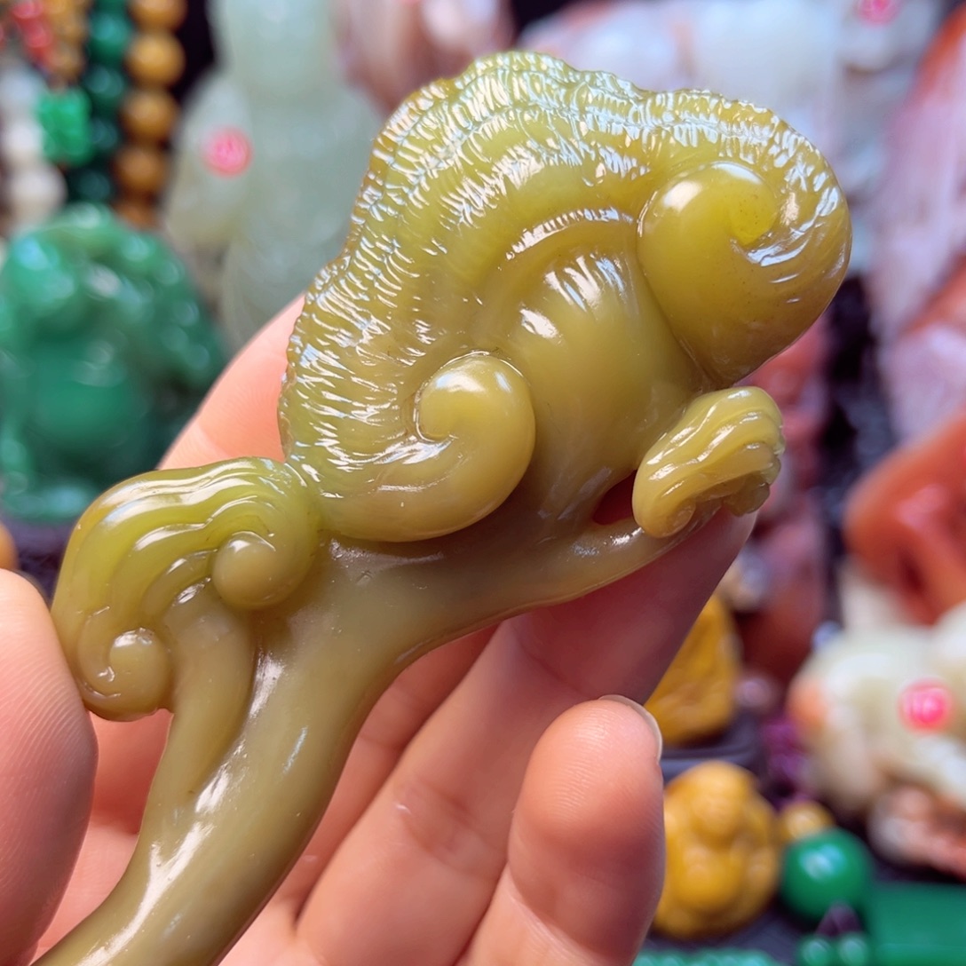 寿山石灵芝手玩件