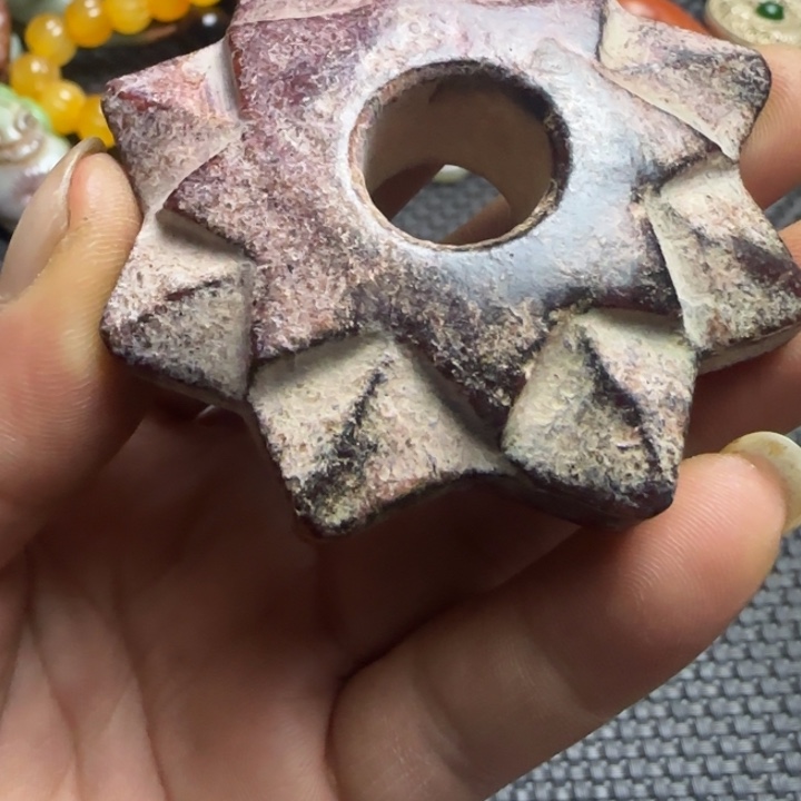 紫金钵盂菩提吊坠