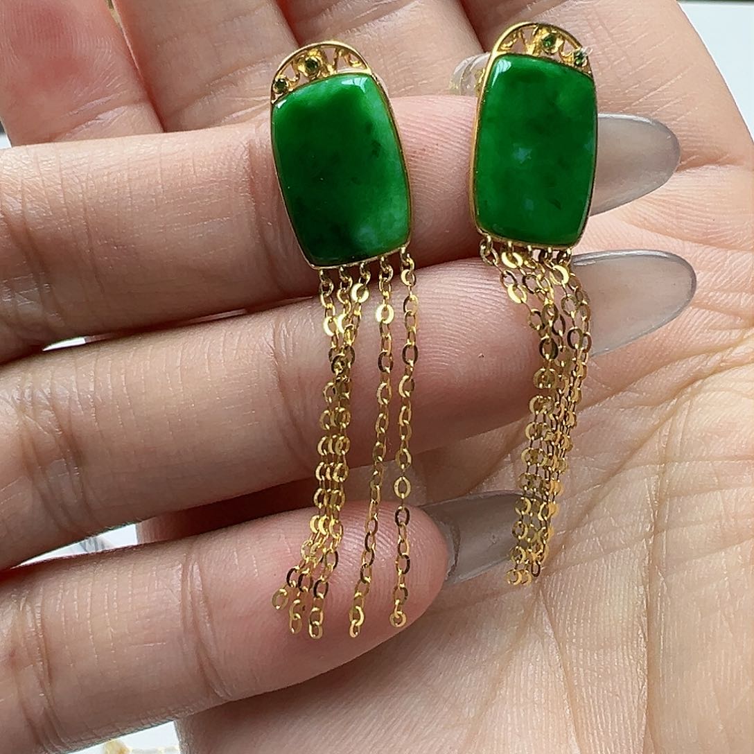 翡翠耳饰18K金镶嵌天然缅甸A货翡翠