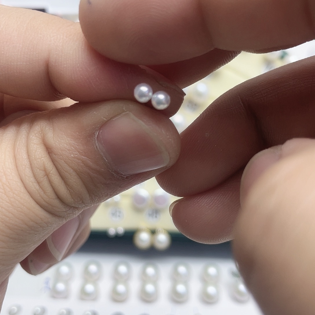 滦***所耳饰银S925镶嵌淡水珍珠