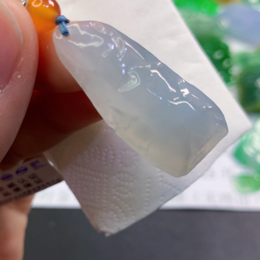 【闪购商品】翡翠吊坠(不含链)未镶嵌