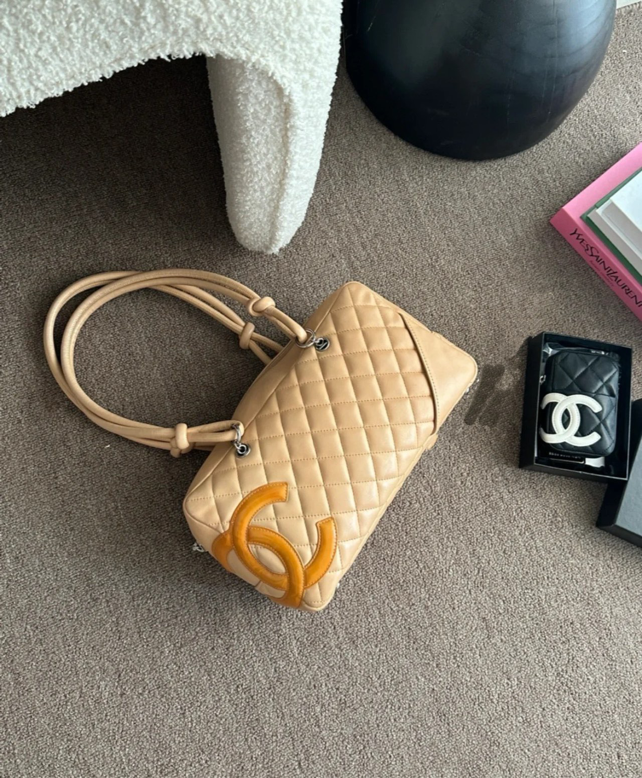 95新 Chanel/香奈儿 奶茶色 康鹏 保龄球包 10开 12205548