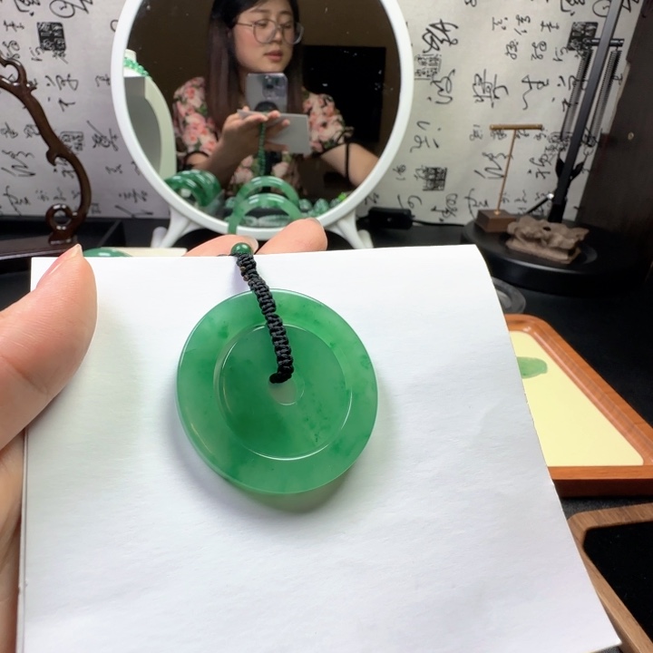 石英质玉（非洲翠），未镶嵌1*柒